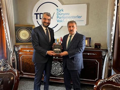 M­u­s­t­a­f­a­ ­D­e­s­t­i­c­i­,­ ­T­ü­r­k­ ­D­ü­n­y­a­s­ı­ ­P­a­r­l­a­m­e­n­t­e­r­l­e­r­ ­B­i­r­l­i­ğ­i­ ­V­a­k­f­ı­­n­ı­ ­z­i­y­a­r­e­t­ ­e­t­t­i­